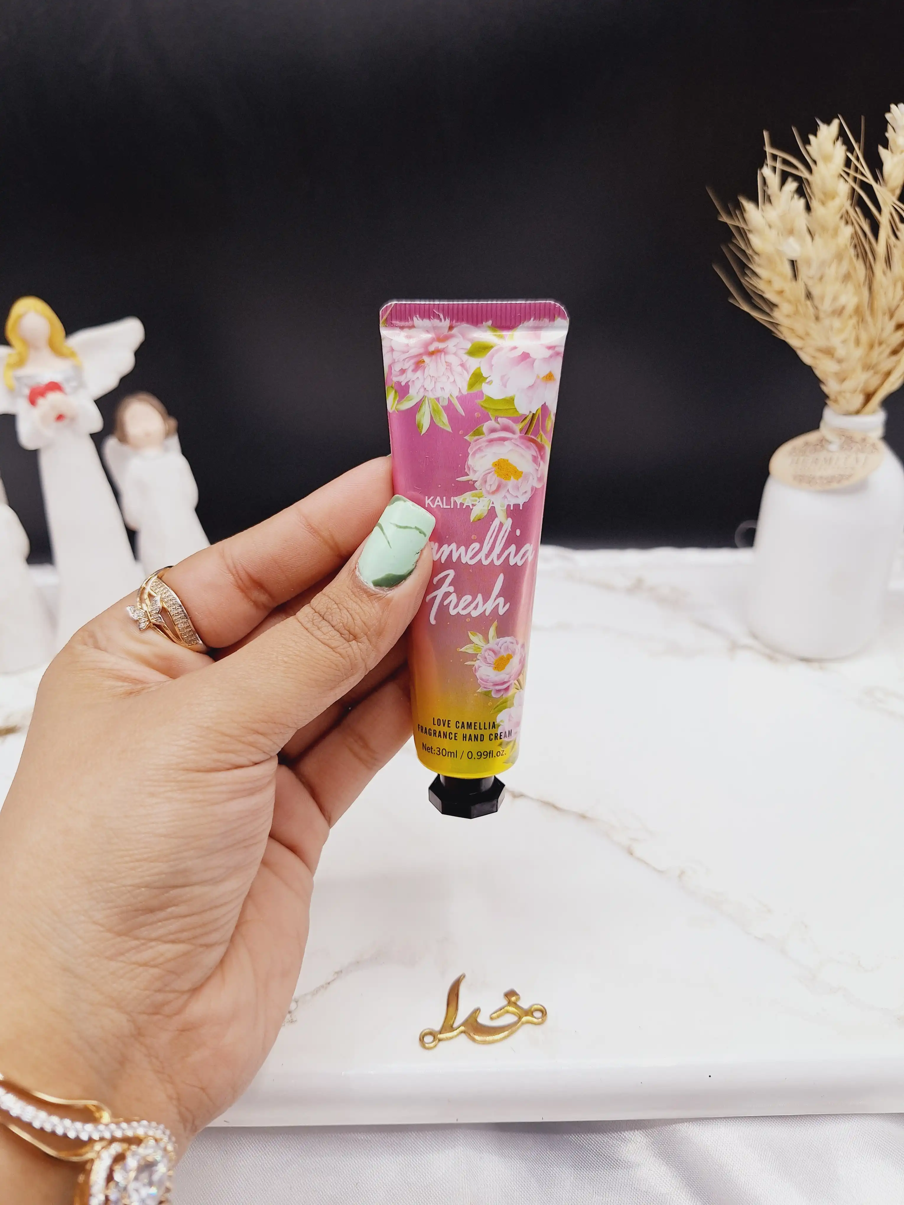 کرم دست 30گرم با رایحه گل محمدی برند KALIY ABEAUTY کد F7130