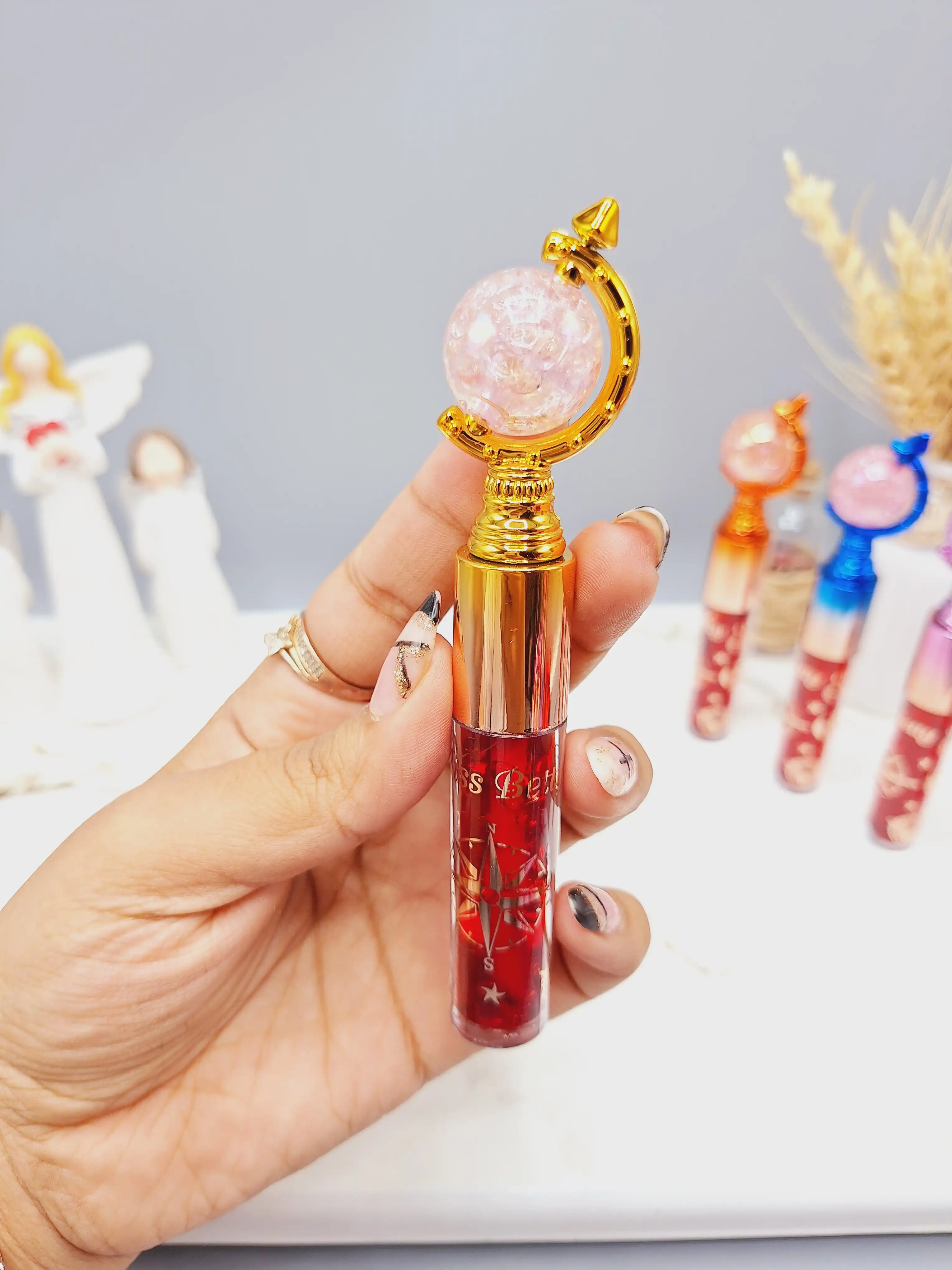 تینت لب فانتزی کره زمین ‏Miss Betty‏ کد ‏L3705