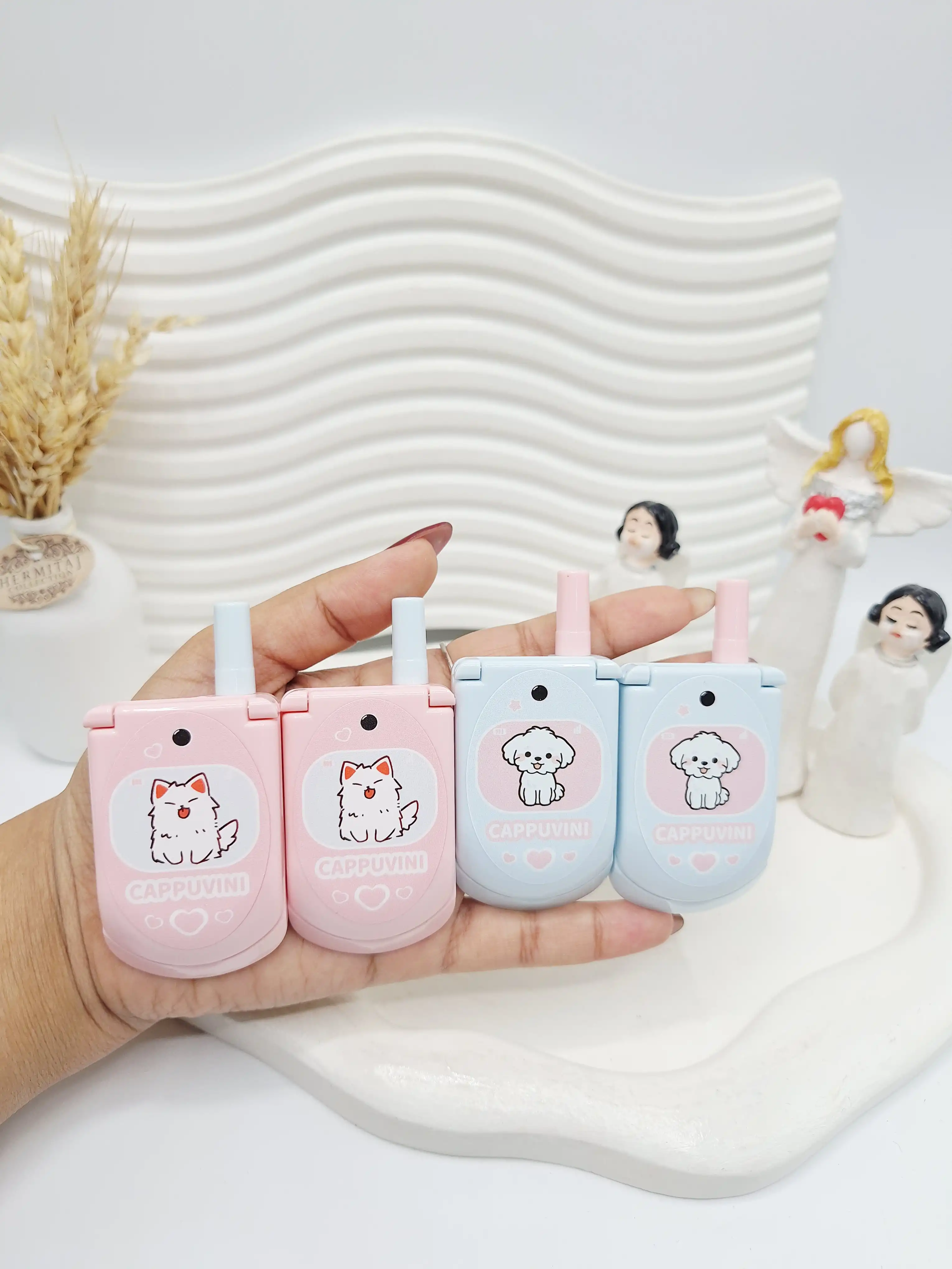 پالت رژ لب طرح موبایل همراه با براش مخصوص برند CAPPUVINI کد 6719