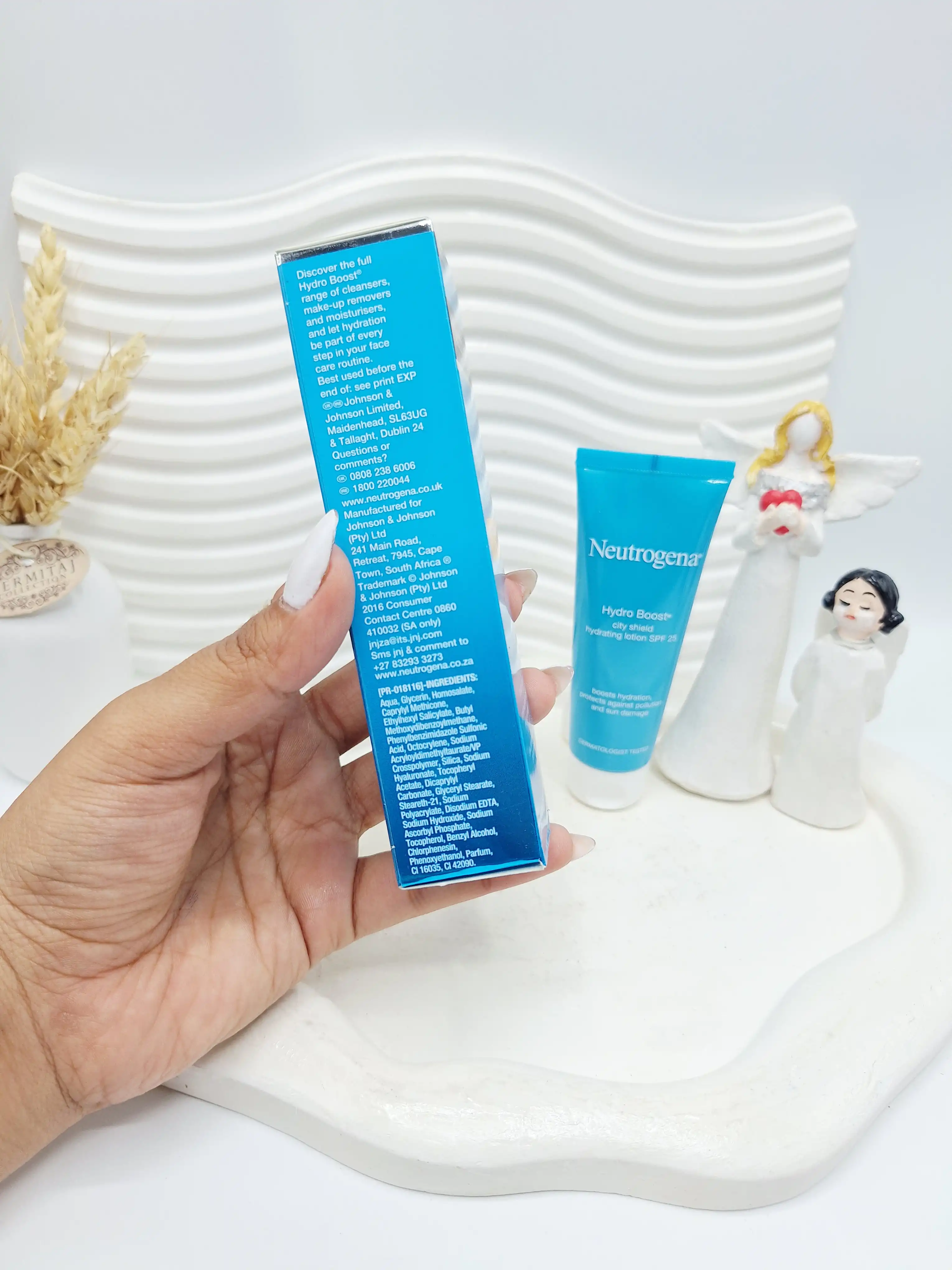 لوسیون نیتروژینا هیدرو بوست SPF25 هیدراتینگ ۵۰ میل های کپی درجه ۱ به ساخت امارات کد 1711