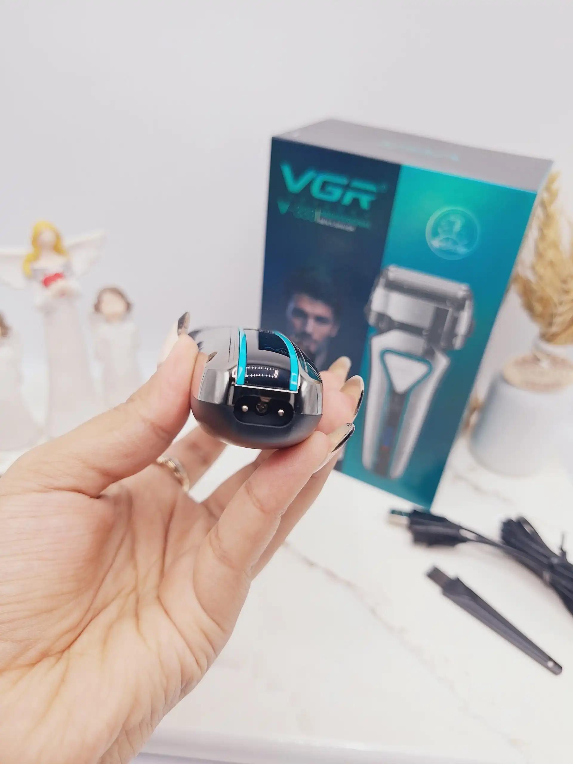 ماشین اصلاح موی صورت مردانه وی جی ار VGR مدل V-333